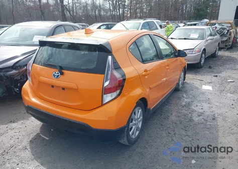 2017 Toyota Prius C Two z USA, uszkodzony, nr VIN JTDKDTB39H1592509